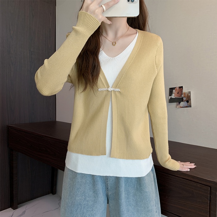 Pseudo-two V-neck autumn and winter Chinese style tops