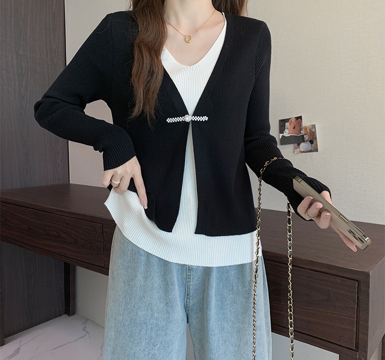 Pseudo-two V-neck autumn and winter Chinese style tops