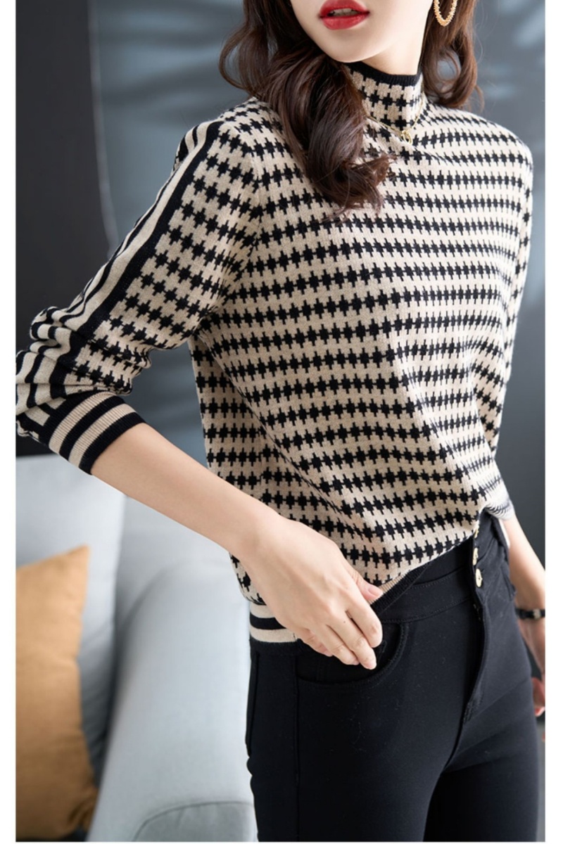 Small fellow sweater bottoming shirt for women