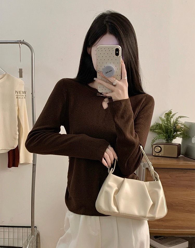 Wool hollow V-neck autumn and winter sweater