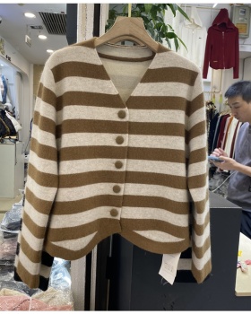 Stripe knitted tops Western style retro coat for women