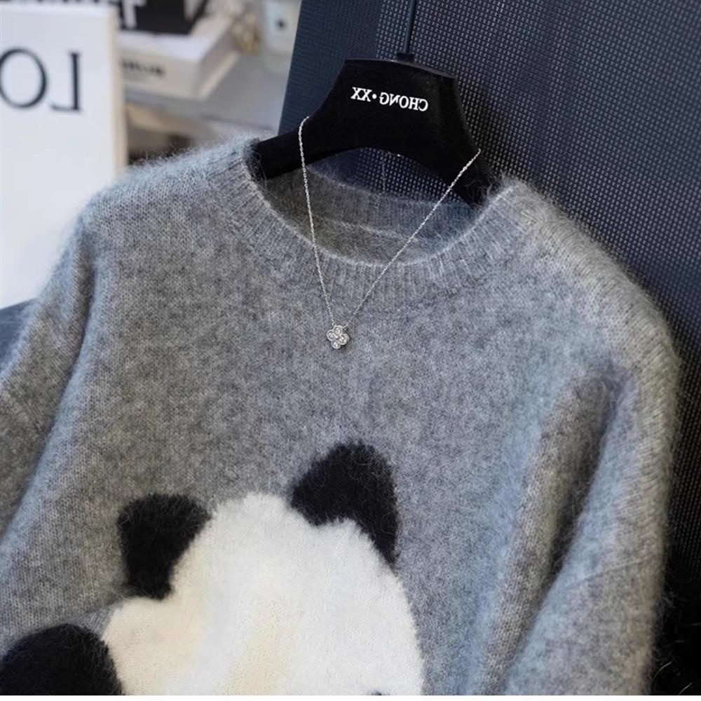 Lazy panda sweater cartoon bottoming tops