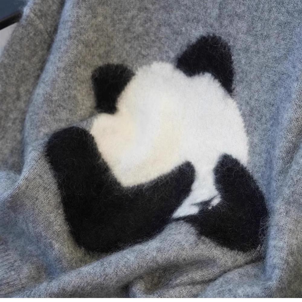 Lazy panda sweater cartoon bottoming tops