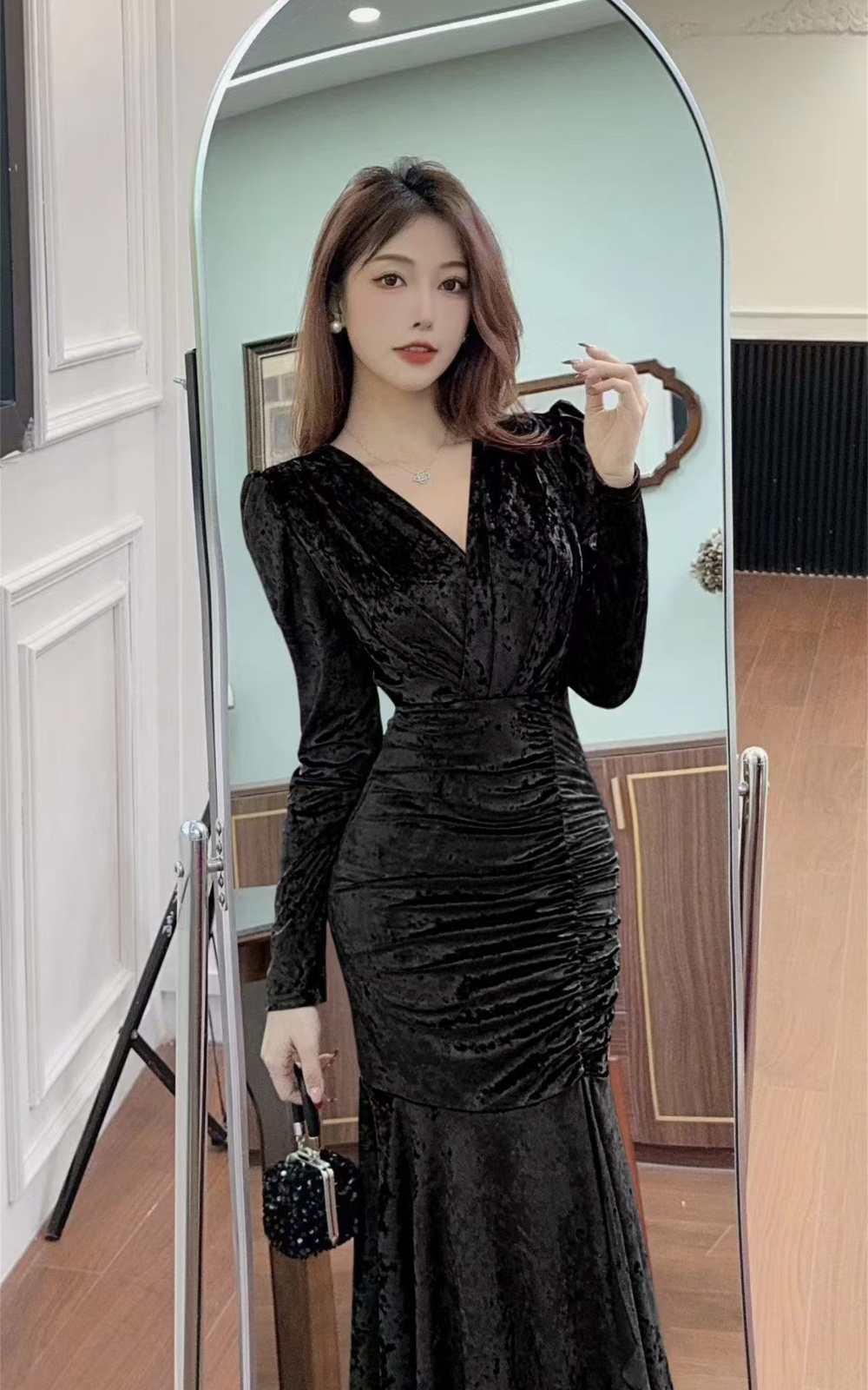 Velvet long sleeve temperament dress for women