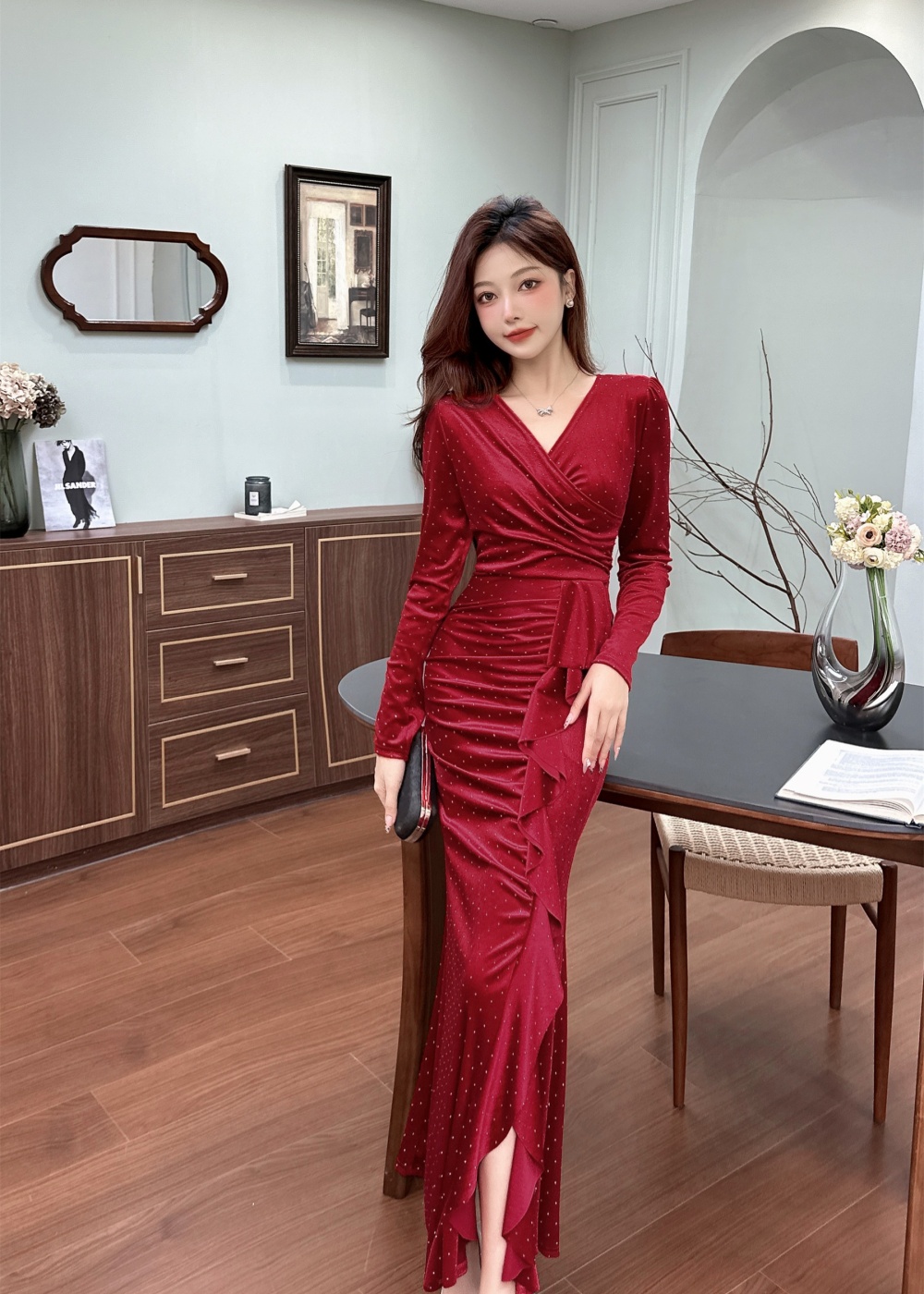 V-neck mermaid dress lotus leaf edges long dress