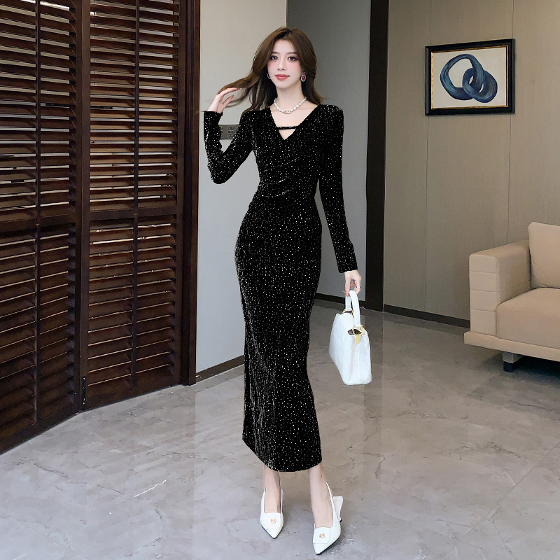 Liangsi V-neck long dress autumn tight dress