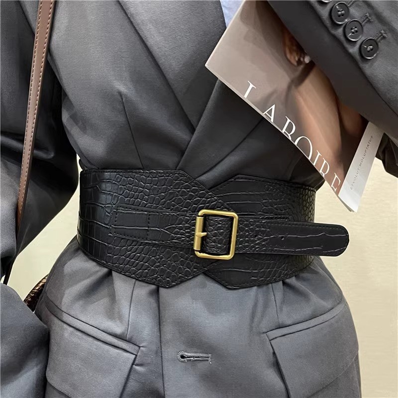 Outside the ride crocodile belt fashion skirt for women