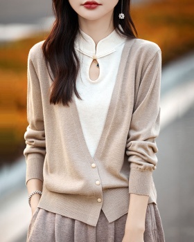 Knitted Pseudo-two coat Chinese style tops