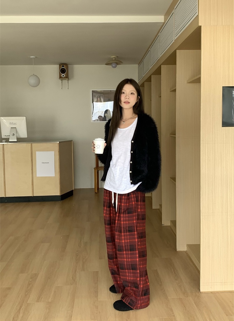 Casual straight red plaid pants