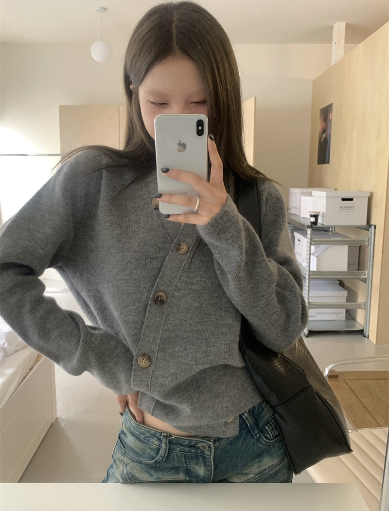 Korean style Casual knitted V-neck cozy pure autumn tops