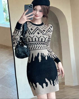 Pattern long sleeve sweater dress retro dress