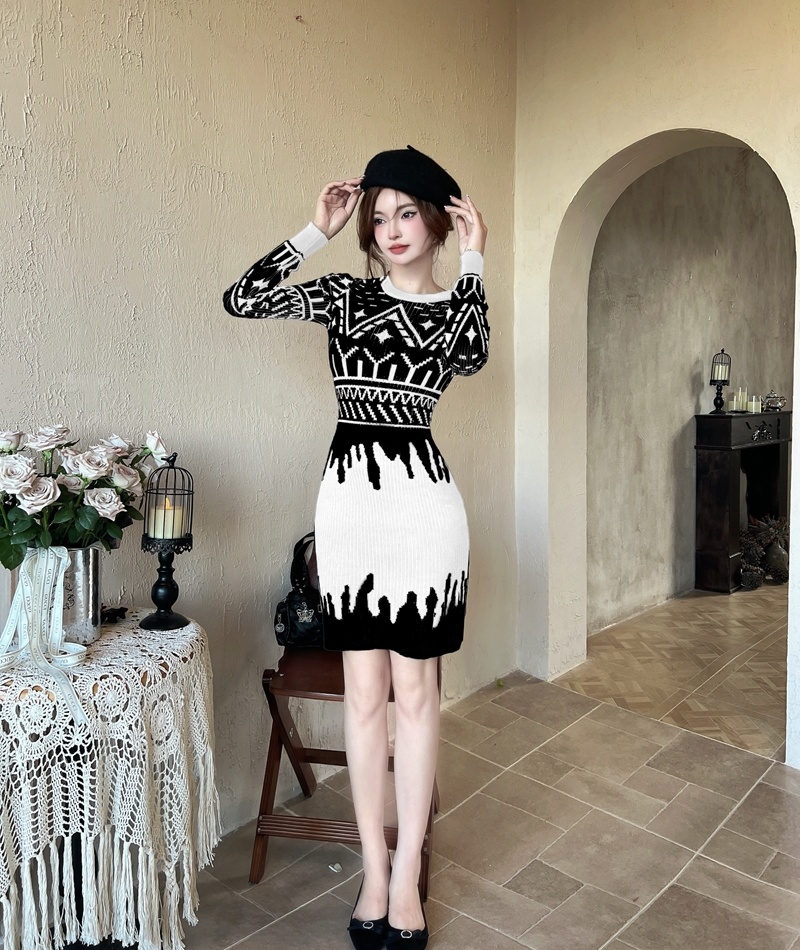 Pattern long sleeve sweater dress retro dress