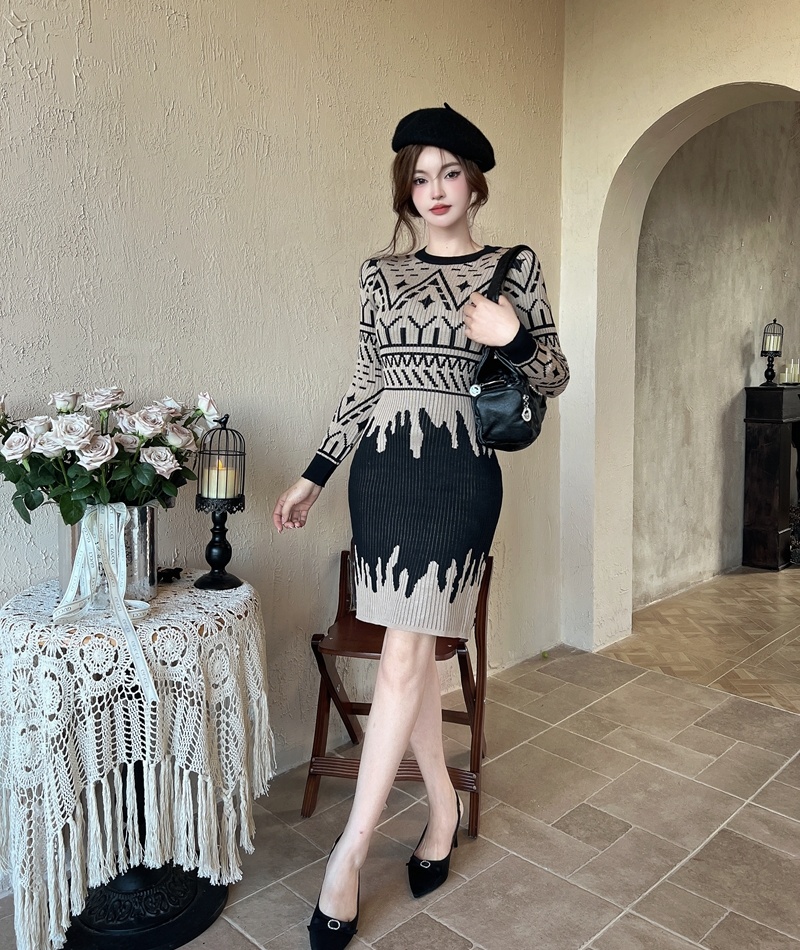 Pattern long sleeve sweater dress retro dress