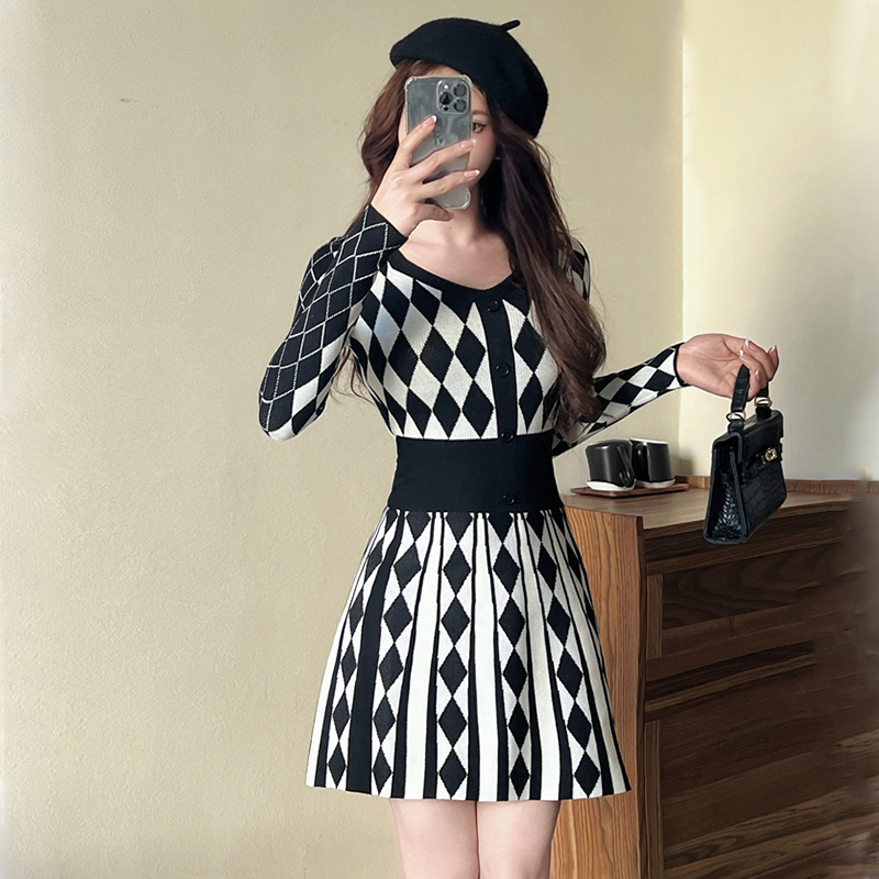 Knitted swing square collar dress sexy geometry sweater dress