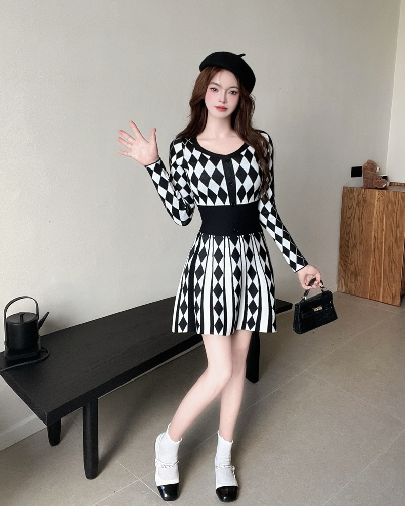 Knitted swing square collar dress sexy geometry sweater dress