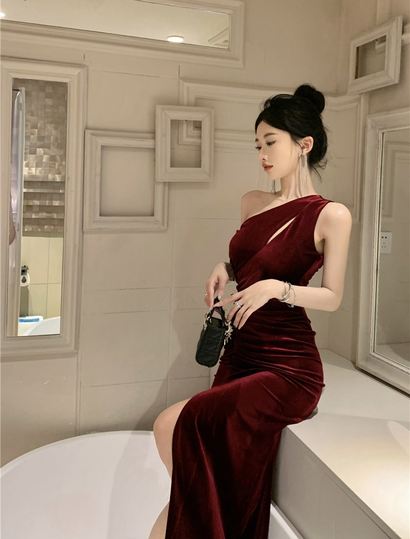 Fold slim velvet formal dress hollow ladies sloping shoulder dress