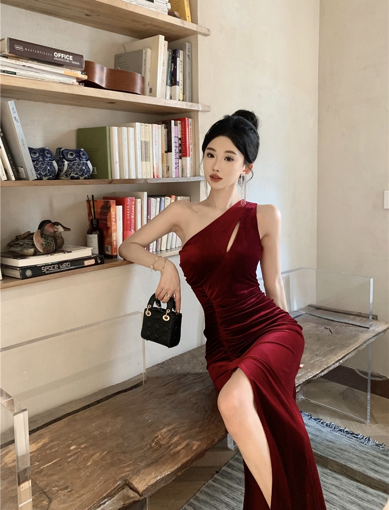 Fold slim velvet formal dress hollow ladies sloping shoulder dress