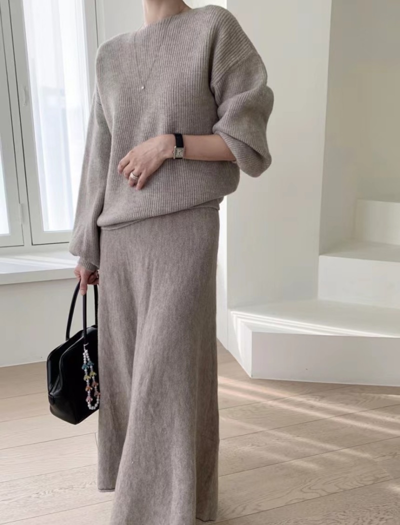 Round neck fashion sweater pullover long skirt 2pcs set