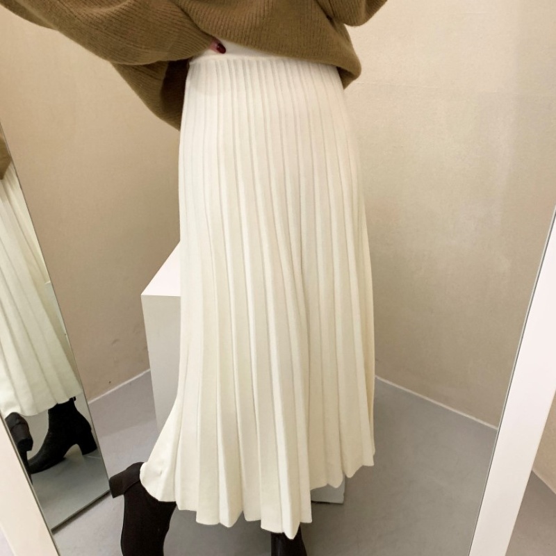 Pleated France style pure A-line autumn skirt