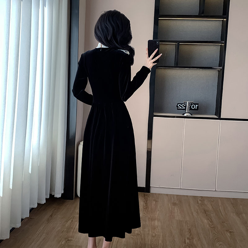 Ladies slim long autumn velvet bow Korean style dress