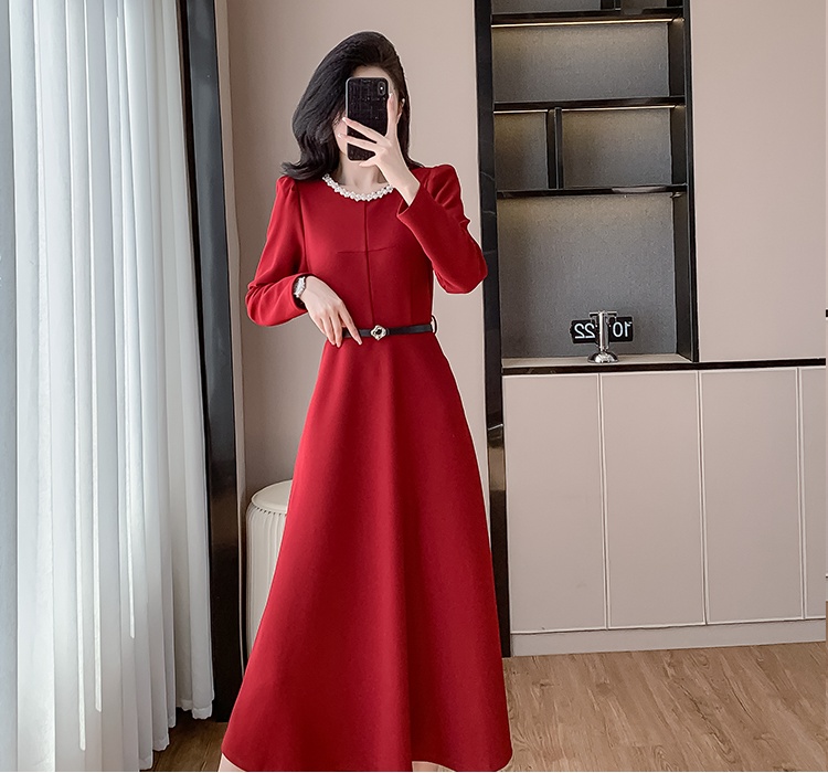 Long round neck pearl temperament autumn ladies dress