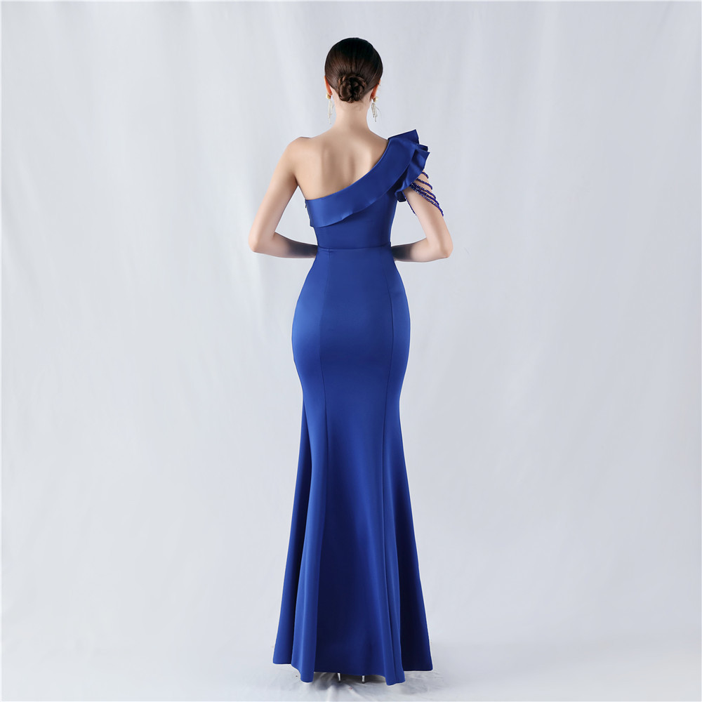 Oblique collar beading evening dress shoulder formal dress