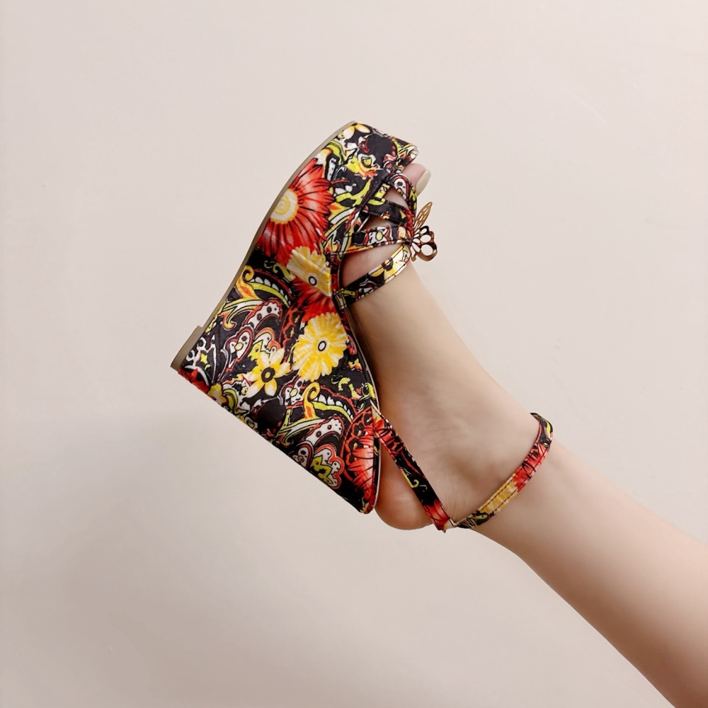 High-heeled floral metal fashion sandals for women