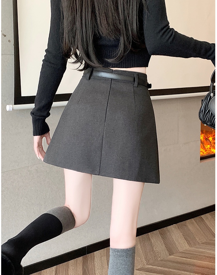 Anti emptied slim woolen college style short skirt