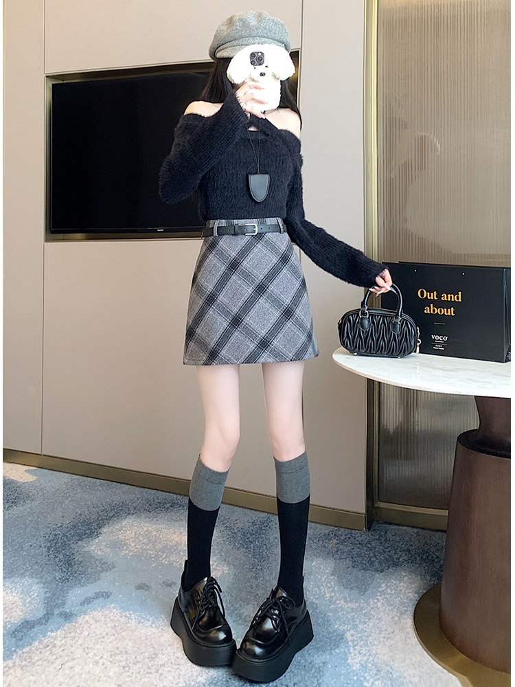 Plaid A-line skirt autumn and winter short skirt