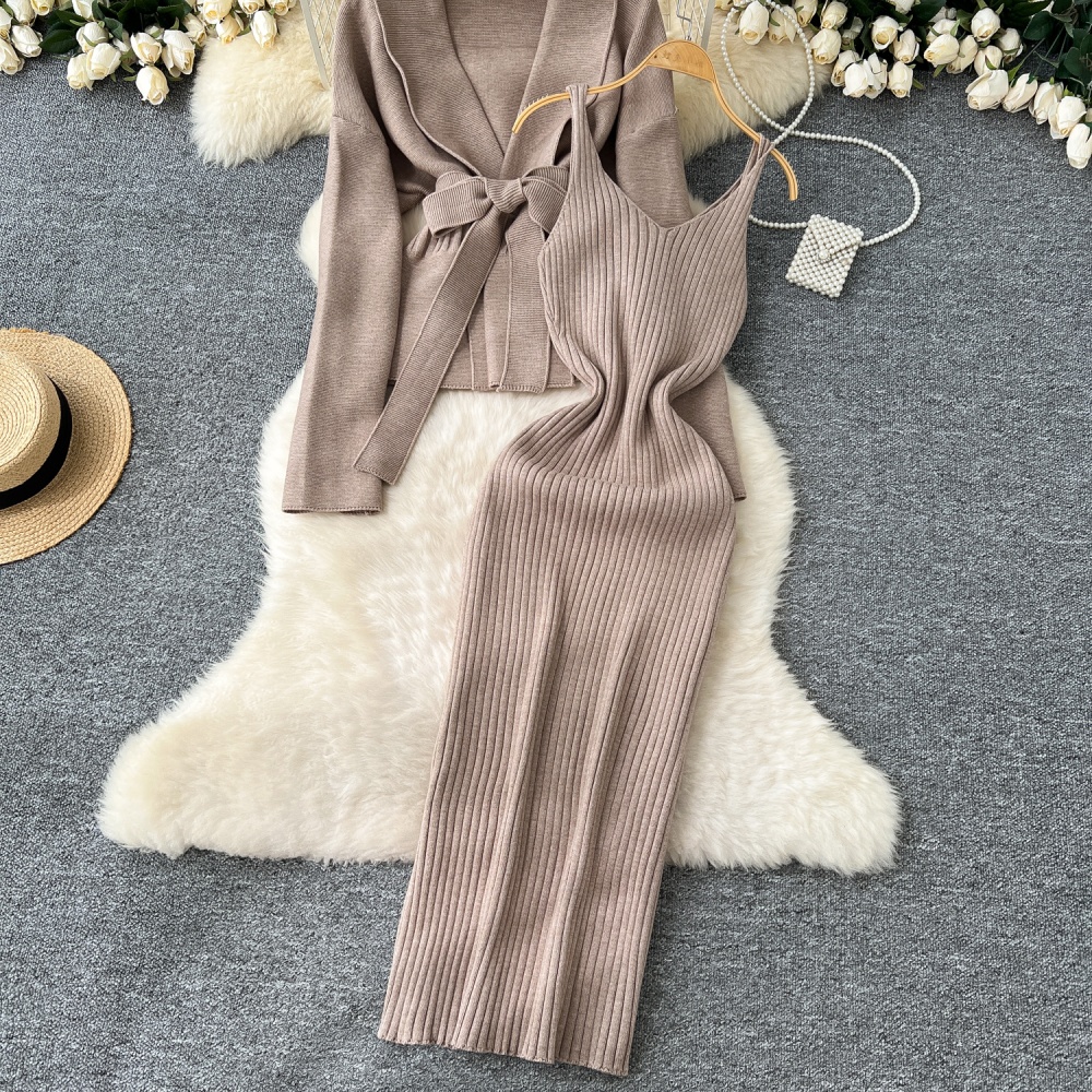 Knitted sling dress inside the ride coat a set for women