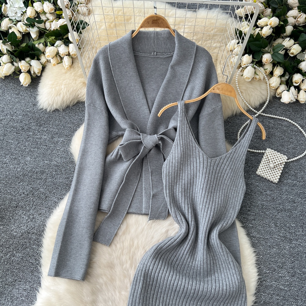 Knitted sling dress inside the ride coat a set for women