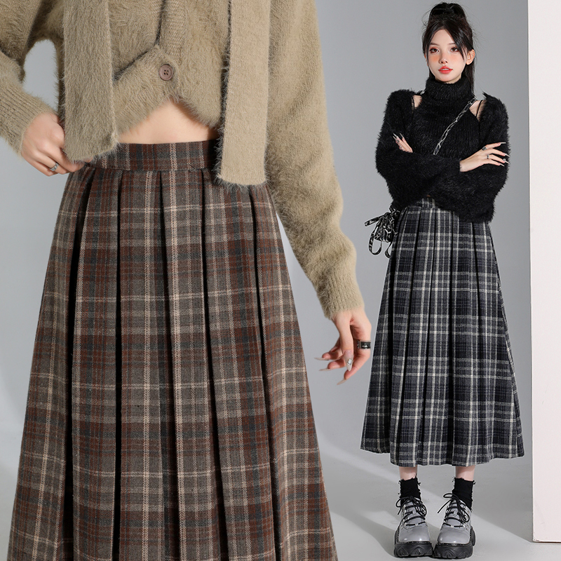 Long plaid retro woolen A-line pleated skirt for women