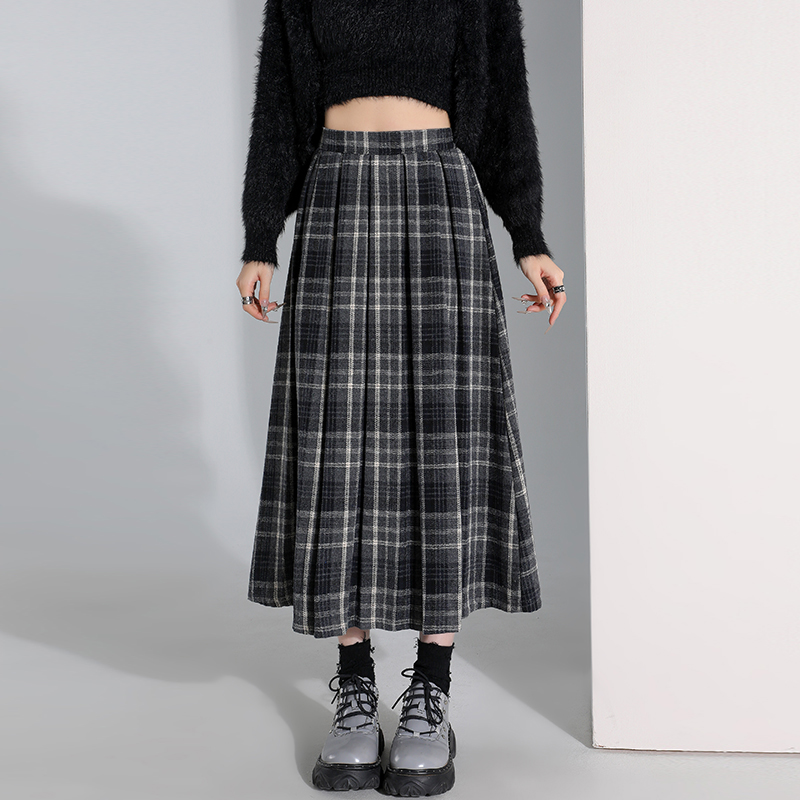 Long plaid retro woolen A-line pleated skirt for women