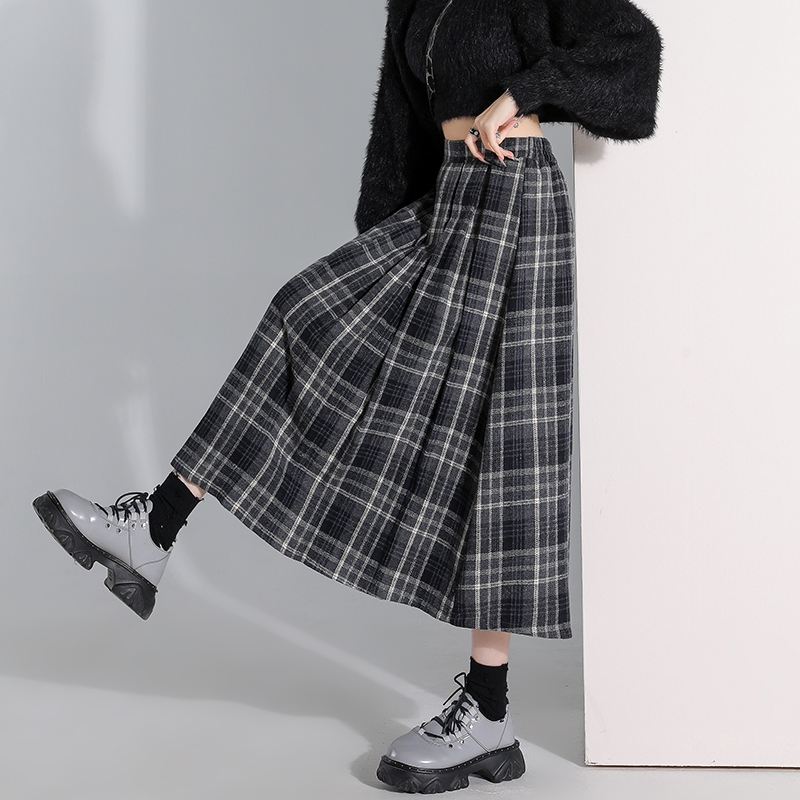 Long plaid retro woolen A-line pleated skirt for women