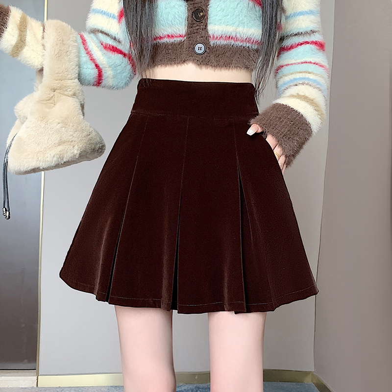 Slim autumn and winter skirt pleated velvet short skirt