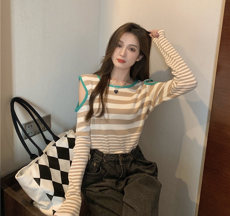 Autumn strapless long sleeve round neck stripe tops for women