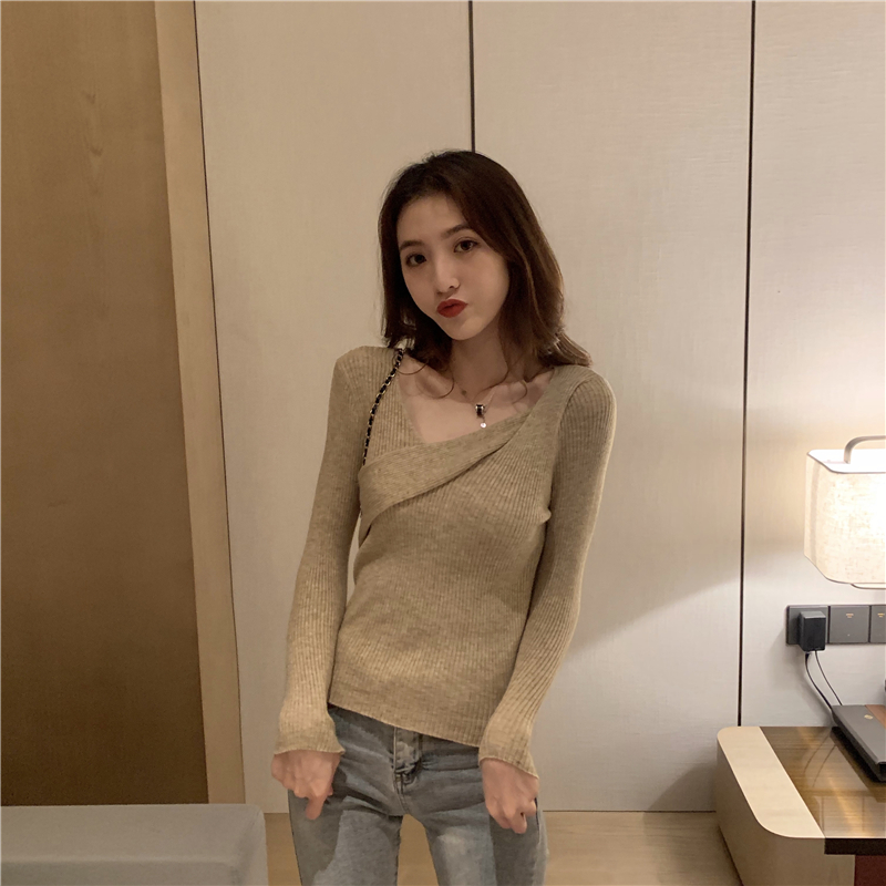 Niche Western style all-match tops bottoming short sweater