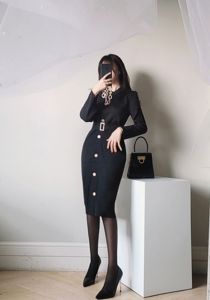 Straight round neck knitted sweater long long sleeve dress