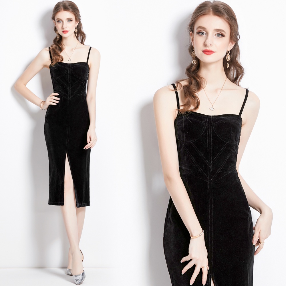 Golden velvet sling split slim inside the ride long dress