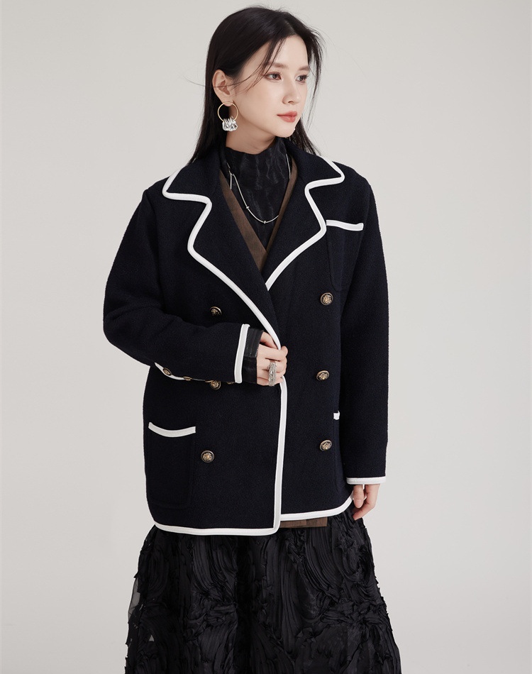 Mixed colors black overcoat niche tops for women