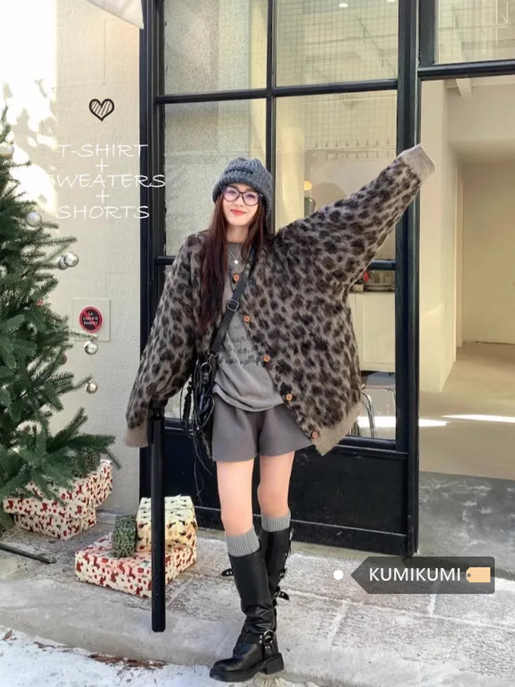 Retro knitted coat leopard tops for women