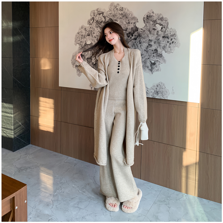 Autumn and winter long coat knitted cardigan 3pcs set