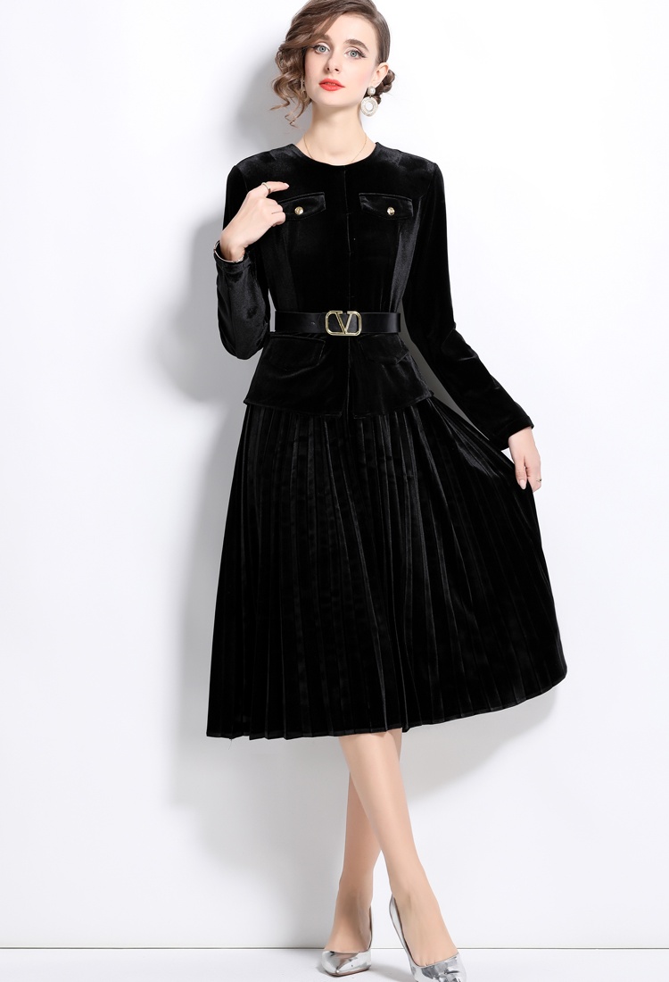 Pinched waist pleated big skirt velvet autumn dress