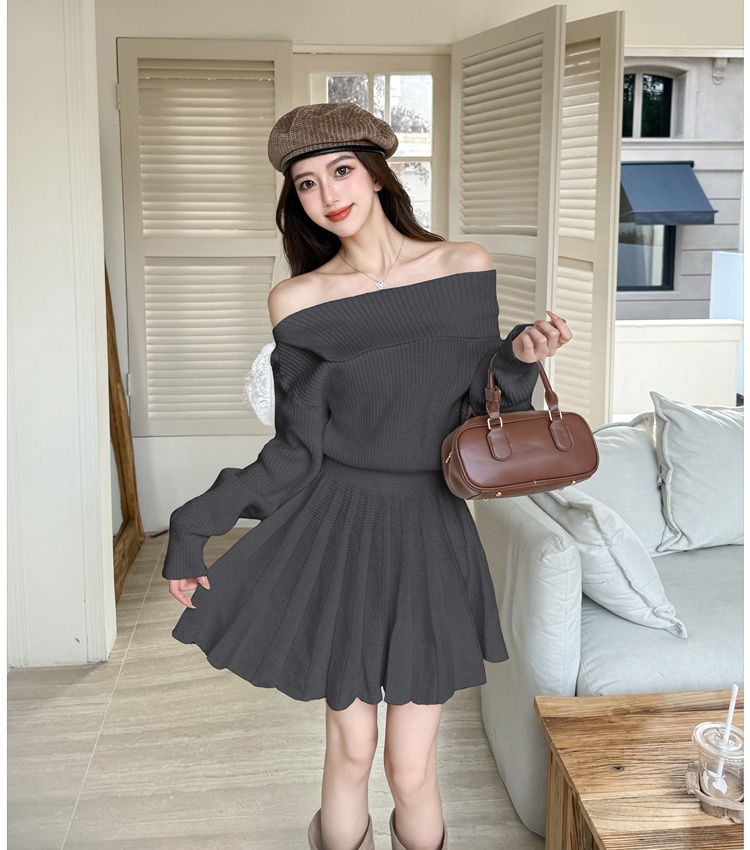 Winter long sleeve T-back enticement dress for women