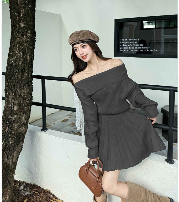 Winter long sleeve T-back enticement dress for women