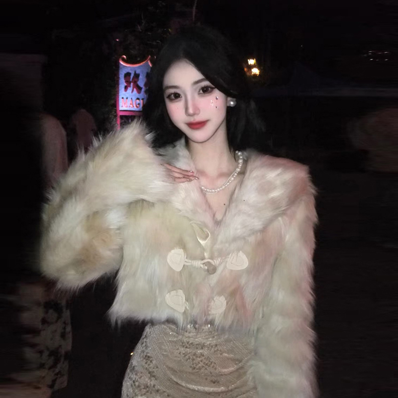 Package hip fox fur coat imitation of mink hair coat