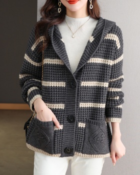 Stripe short sweater hooded coat for women