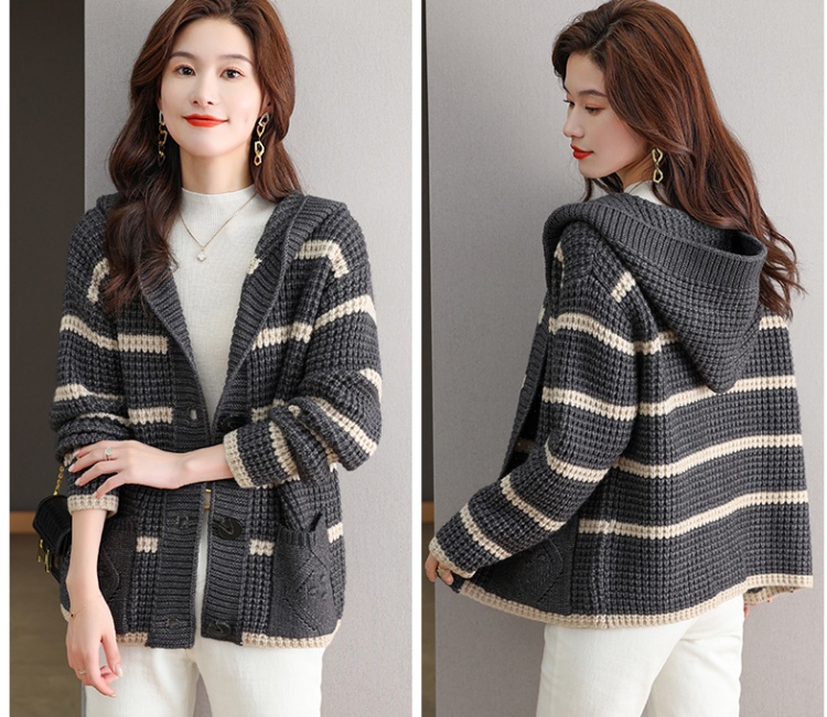 Stripe short sweater hooded coat for women