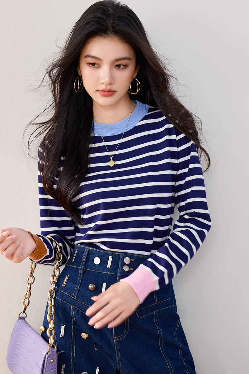 Round neck mixed colors sweater stripe tops for women