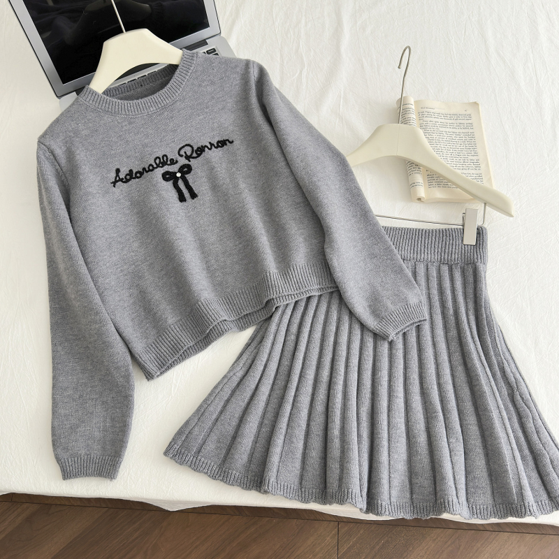 Round neck sweater pullover short skirt 2pcs set